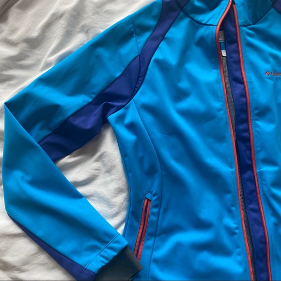 Women’s Columbia Outdoor Jacket - Picture 3 of 6